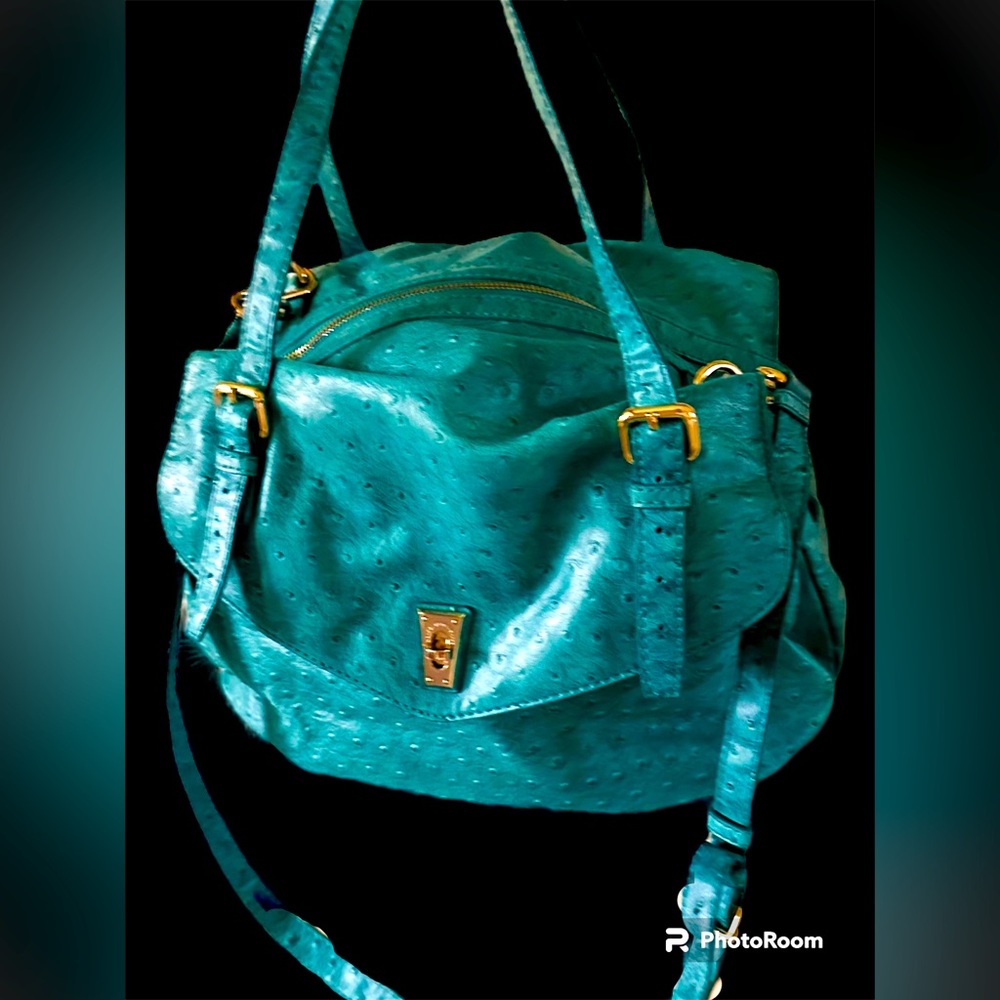 Marc by Marc jacobs ostrich embossed emerald purse
